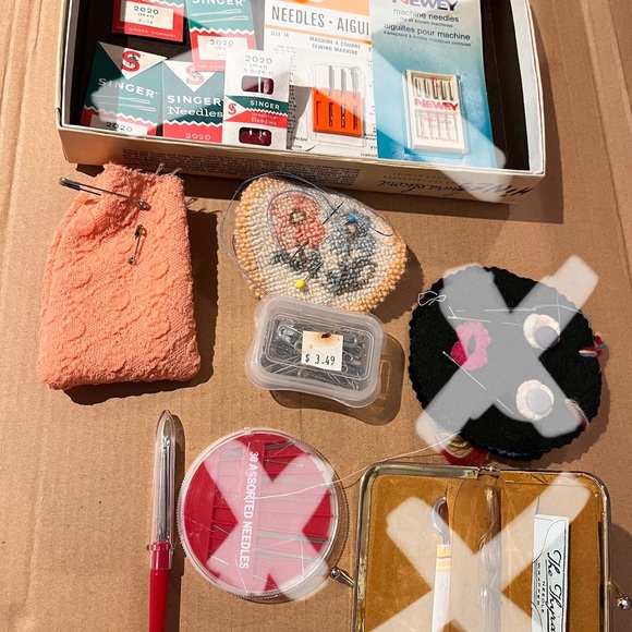 (2/$60) Sewing Notions lot - Picture 6 of 6